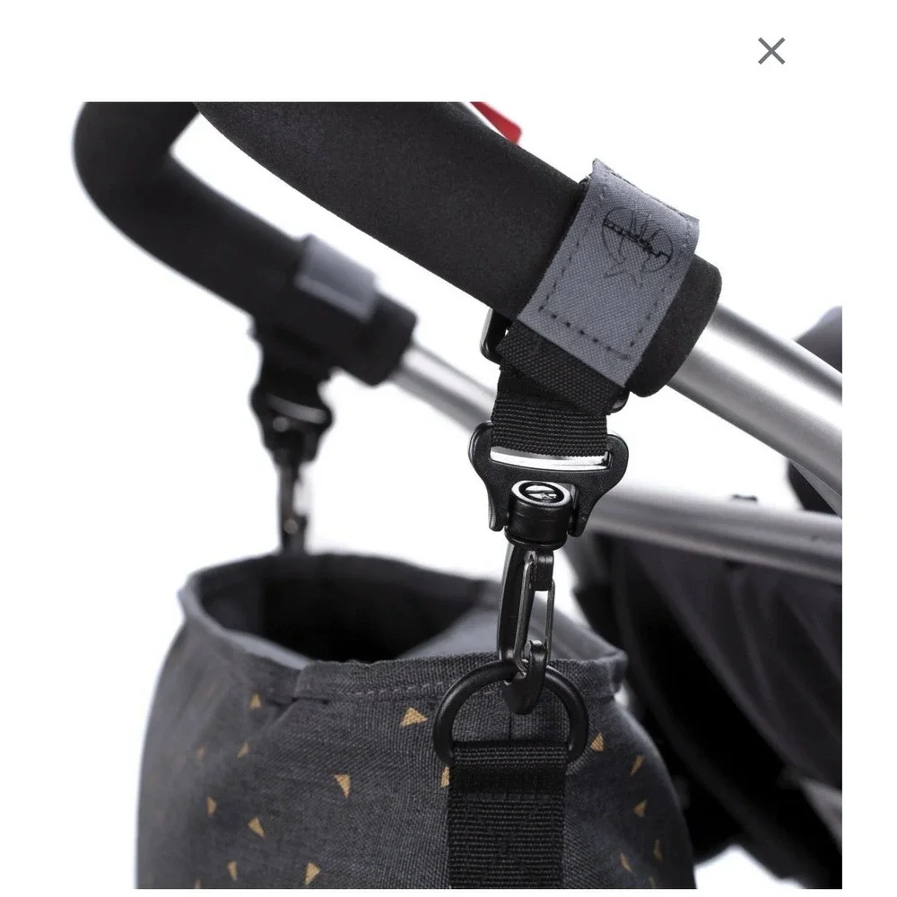NEW Lässig Casual‎ Buggy Stroller Bag Organizer Hooks Gray Triangles